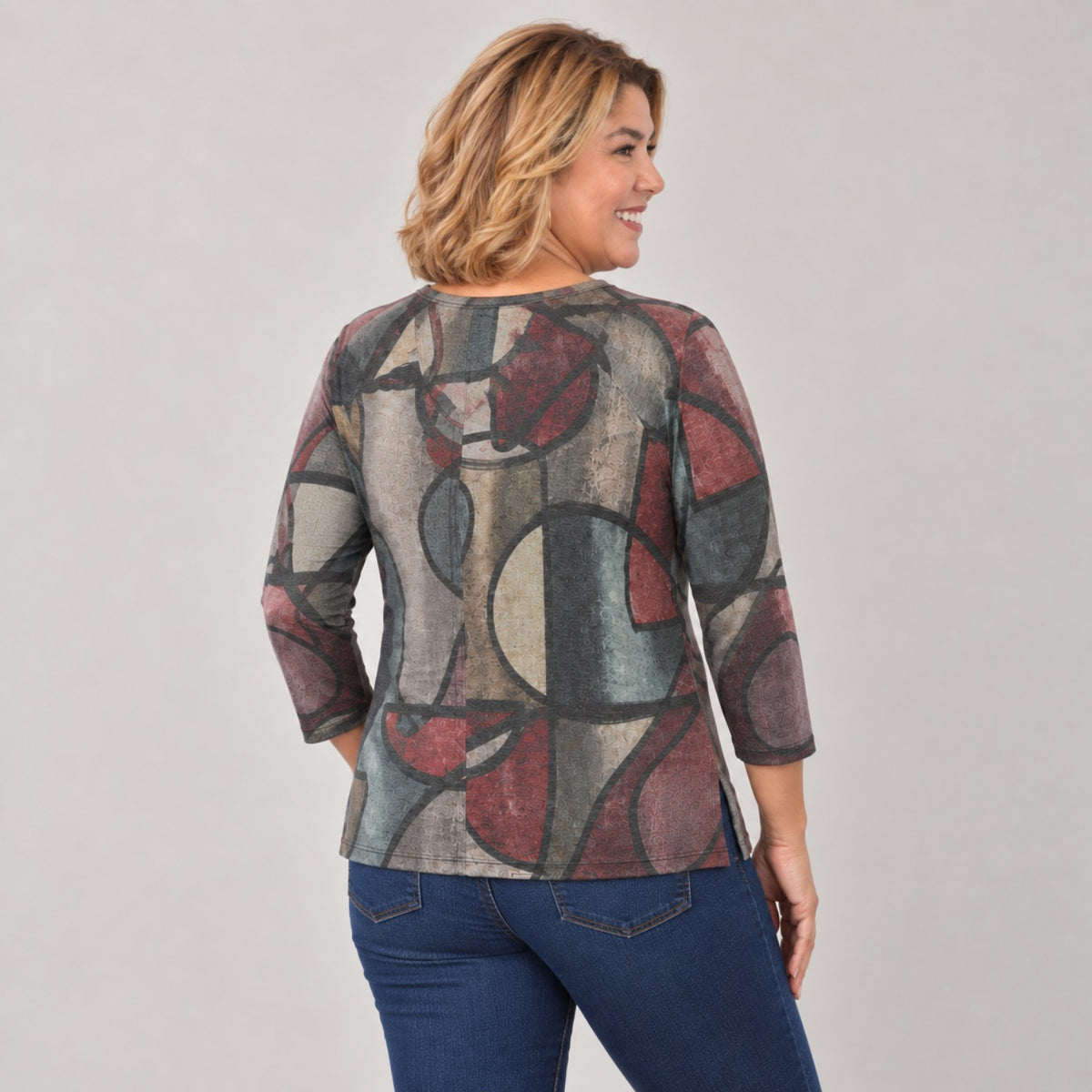 Melody cotton spandex V-neck side slit top back view