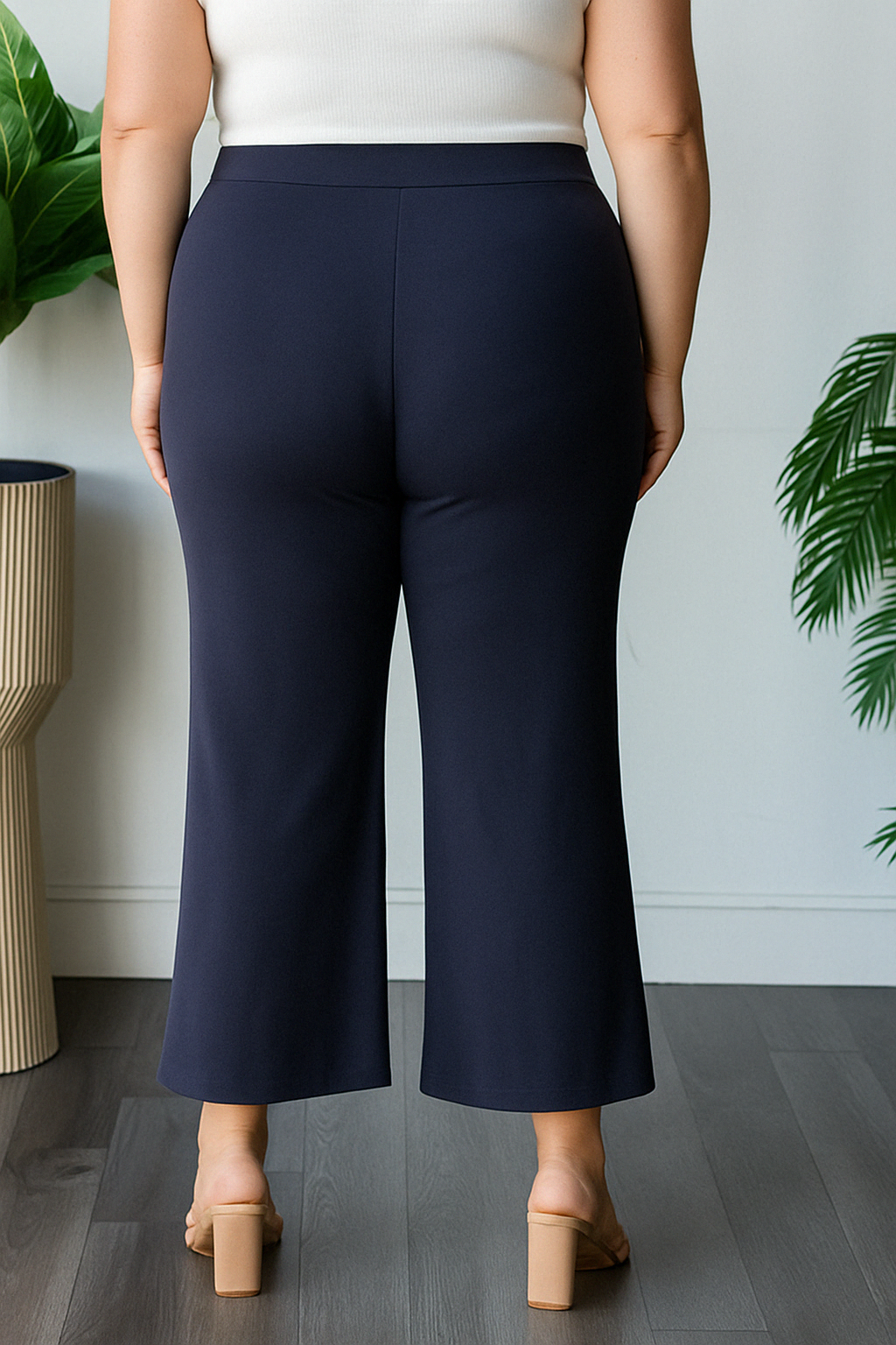 Plus Size Solid Cropped Pants With Welt Pockets (3 Colors)
