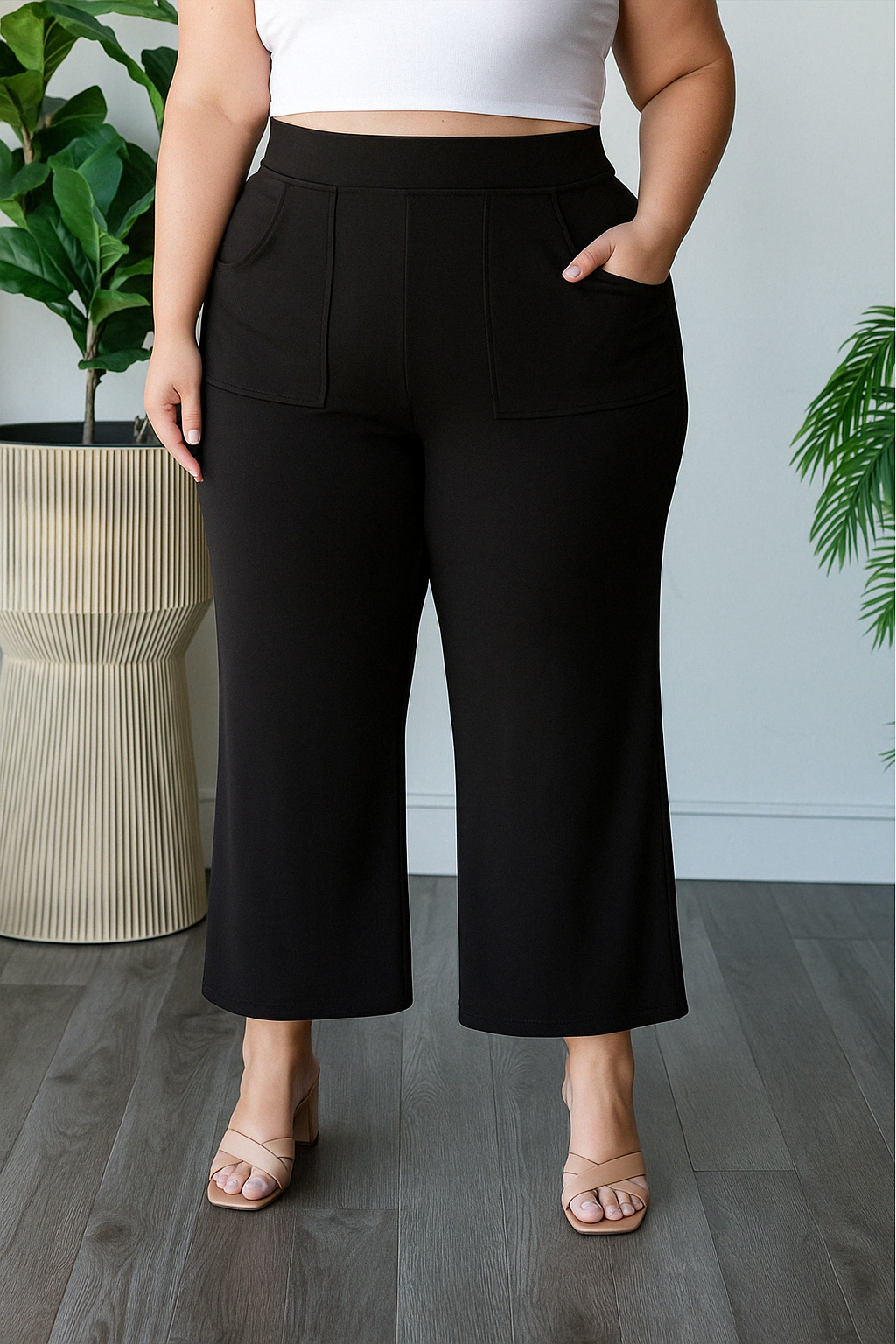 Plus Size Solid Cropped Pants With Welt Pockets (3 Colors)